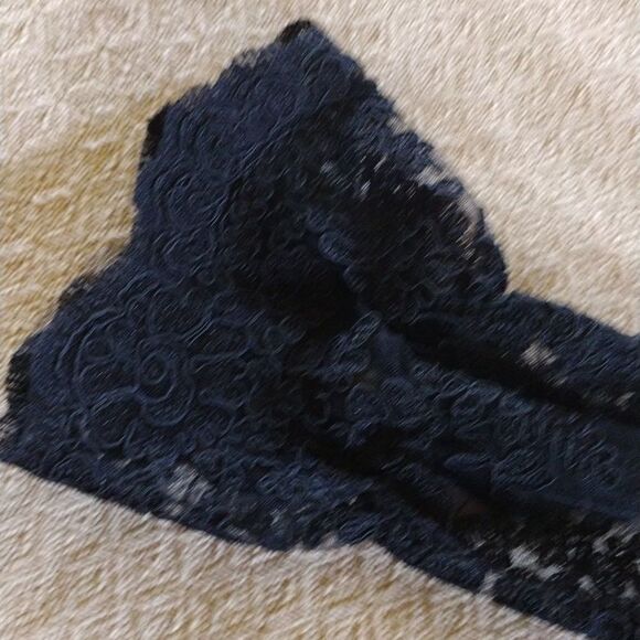 4@30.00 or 25.00 LADIES Plus Size Lace Blouse by Tonga Queen - Picture 14 of 16